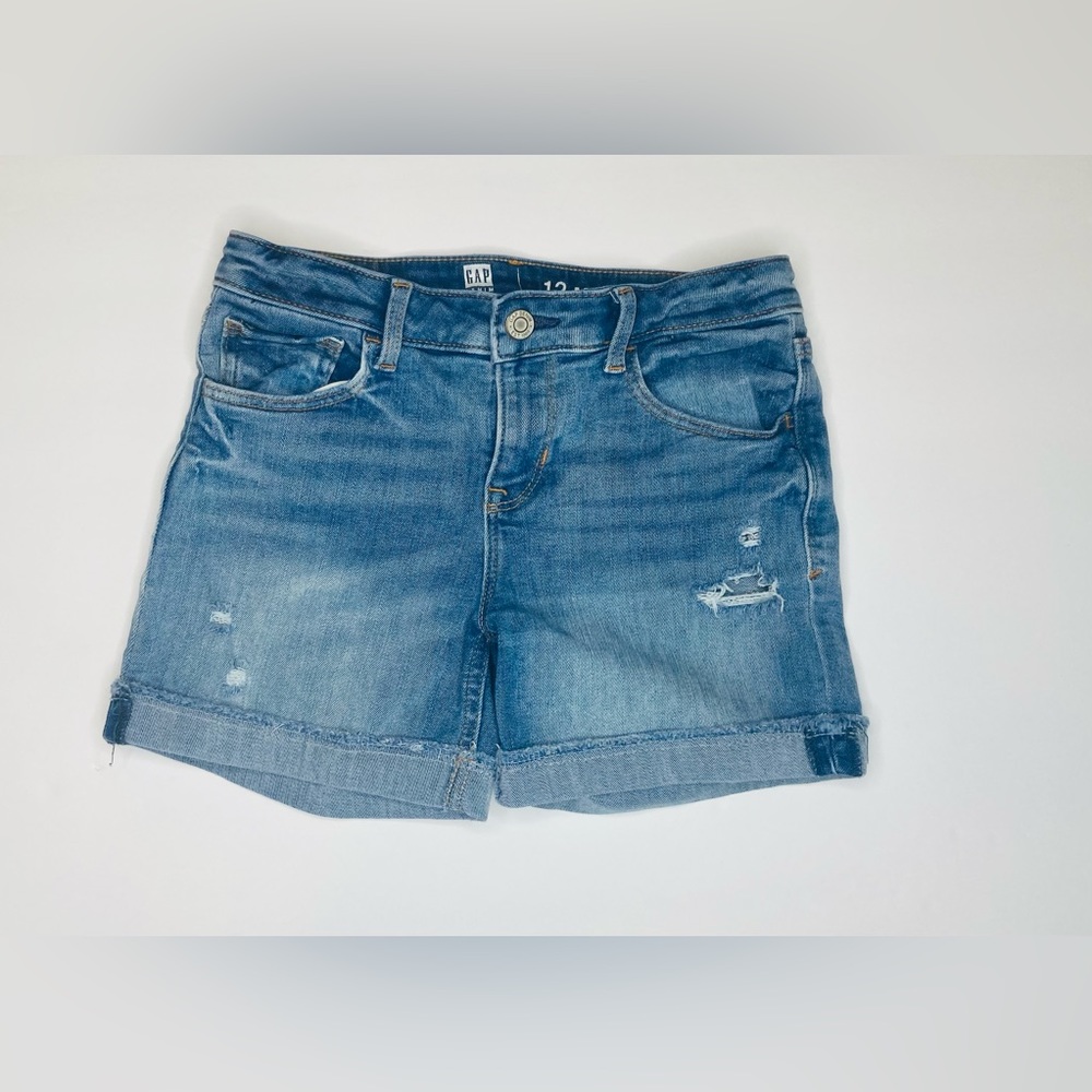 Gap ripped blue Jean Midi shorts size 12